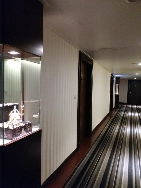 Hondow Hotel Taipei Exteriör bild